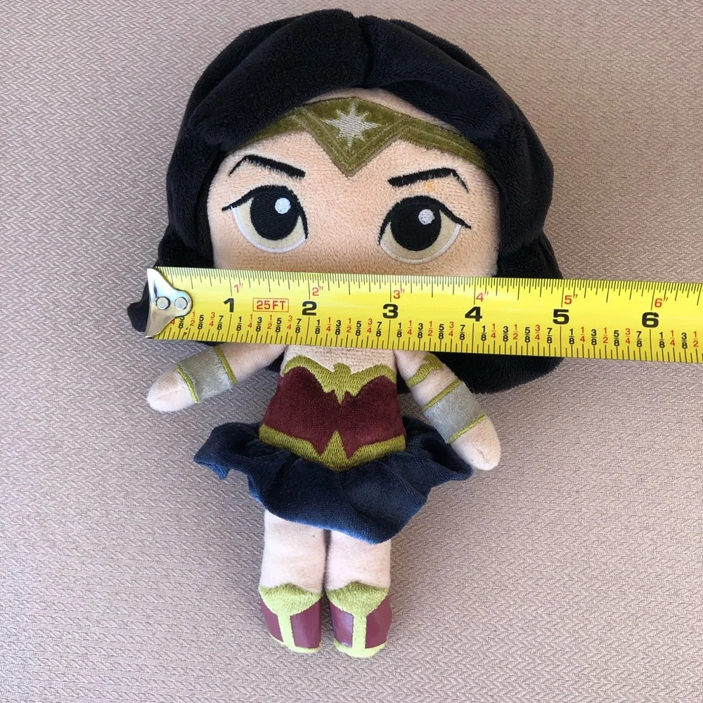 DC Warner‎ Bros Funko Wonder Woman Plush Hero 8” Stuffed Toy Superhero Girl